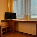Hotel Avion 3*