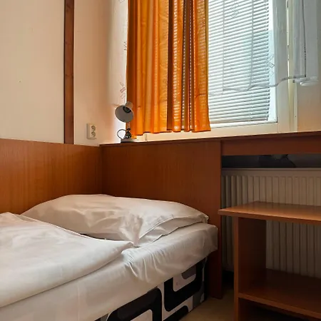 艾韦恩酒店 酒店