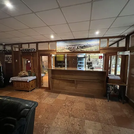Avion Hotel 3*