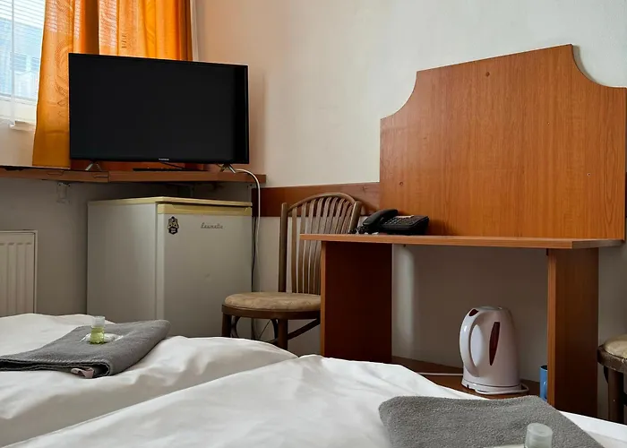 Avion 브라티슬라바