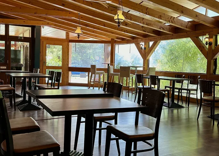 Avion 브라티슬라바